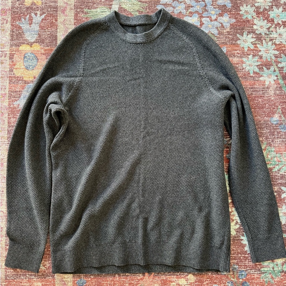 lululemon athletica Men's Crewneck Sweater - Charcoal Gray